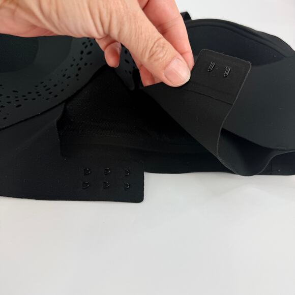 Victoria Sport Angel Max Sports Black Padded Bra 34C - Picture 8 of 11